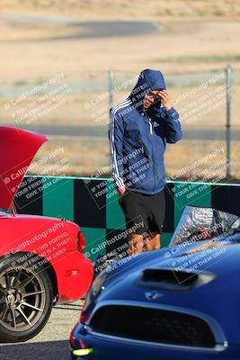 media/Sep-18-2022-Extreme Speed (Sun) [[7991f13b18]]/Around the Pits/